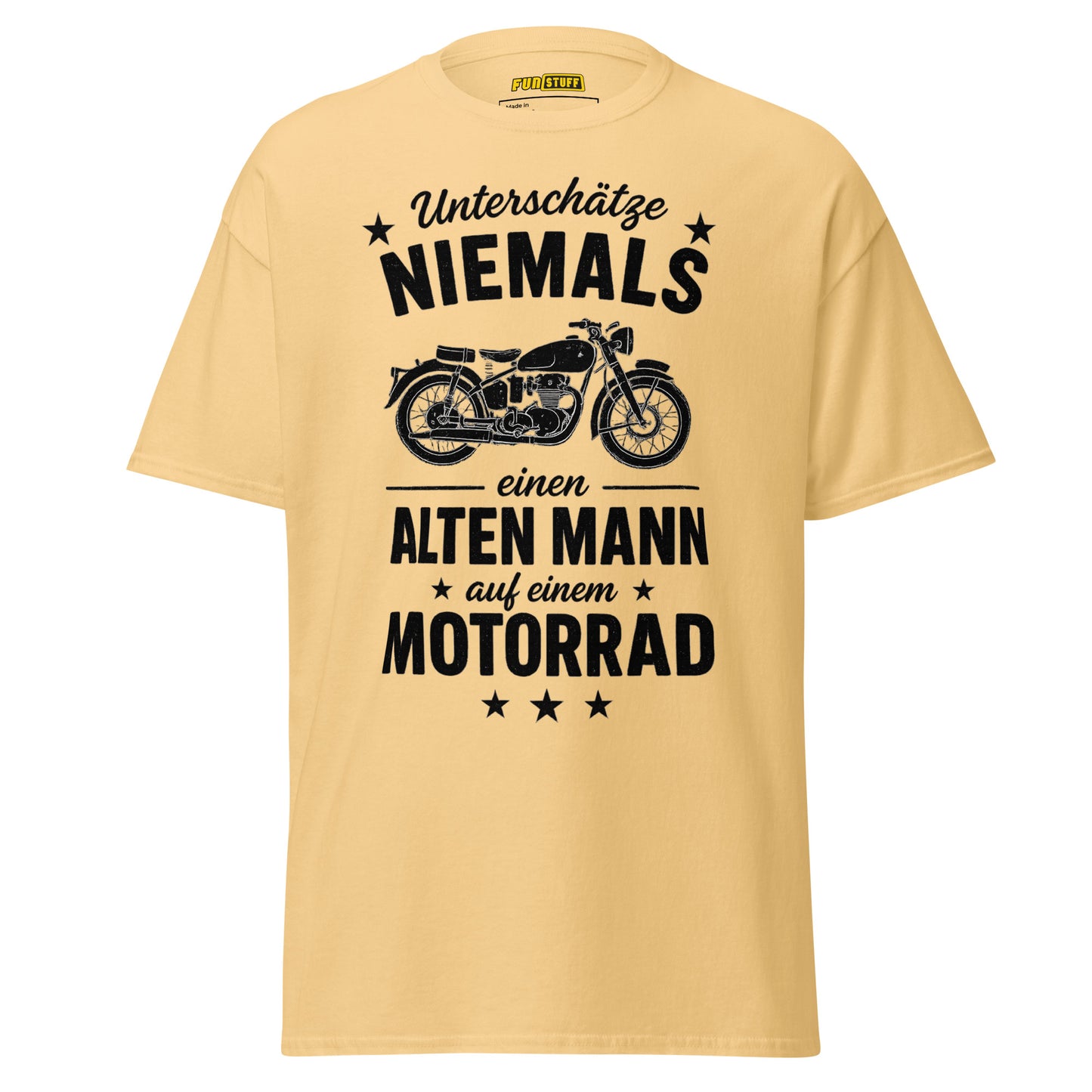 Never underestimate an old man – Unisex T-Shirt